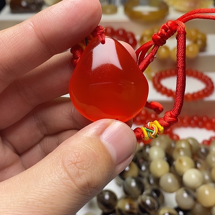 珍****石英石纯铜手串手链