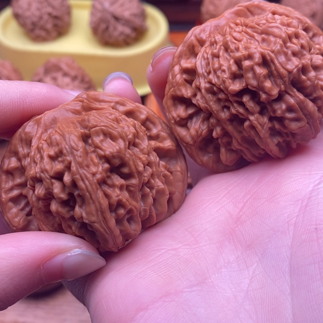 文玩核桃吊坠大*哥楼