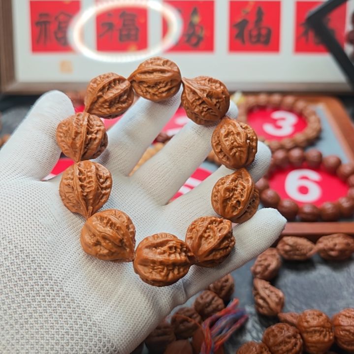 文玩核桃手串龙脊手串