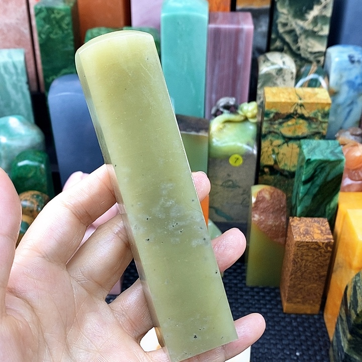 会***锅青田石印石青田石头