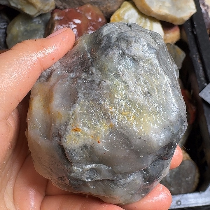 混***王寿山石寿山石的颜色