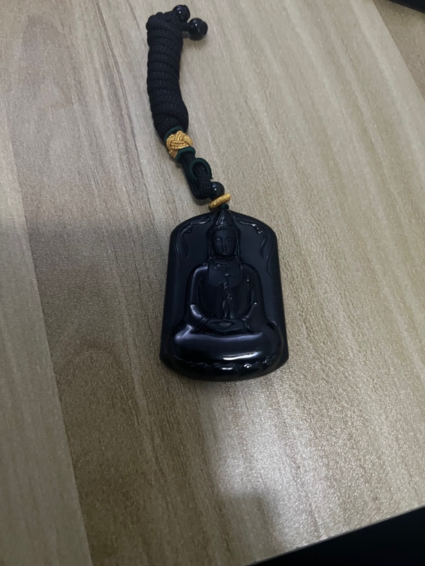 纯天然A货翡翠吊坠