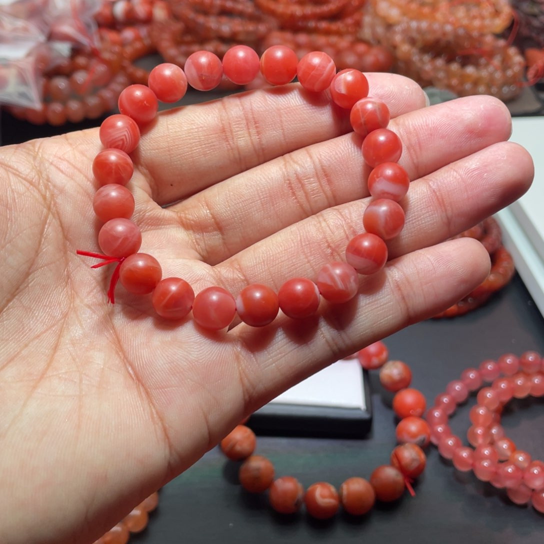 南红玛瑙手链未镶嵌