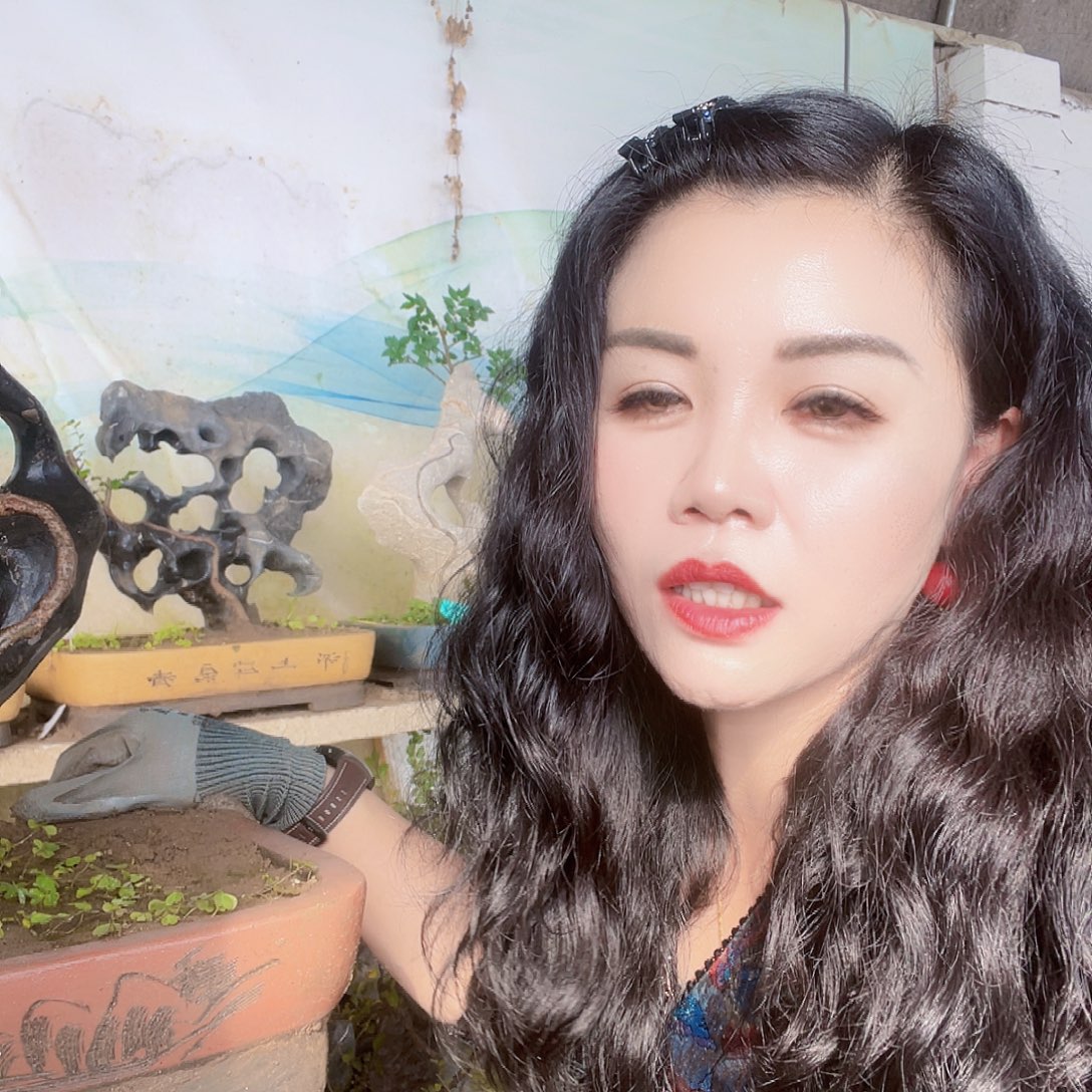 埜***掖直播间围观了一个月就能