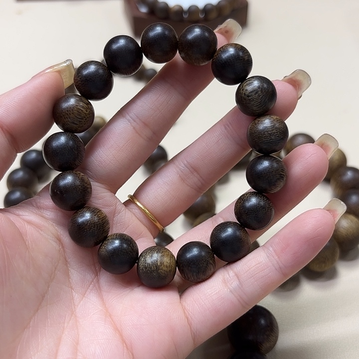 只***你沉香手串沉香手串12