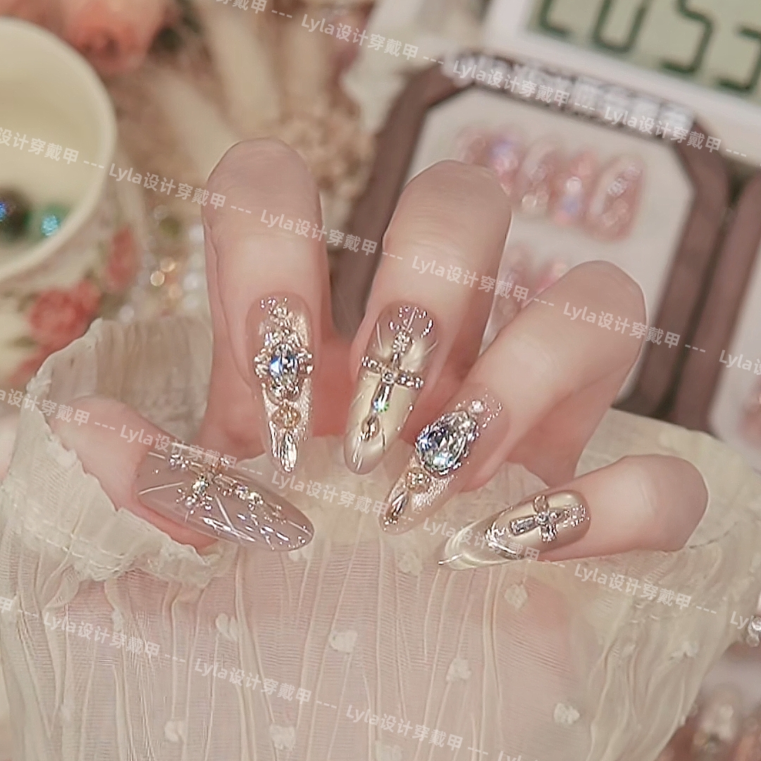 【神谕圣光】高级5A锆石钻纯手工穿戴甲显白气质高级穿戴甲