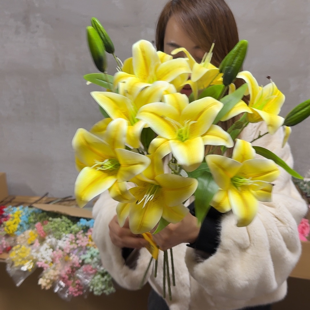 25号「闪购」仿真花，公主请下单