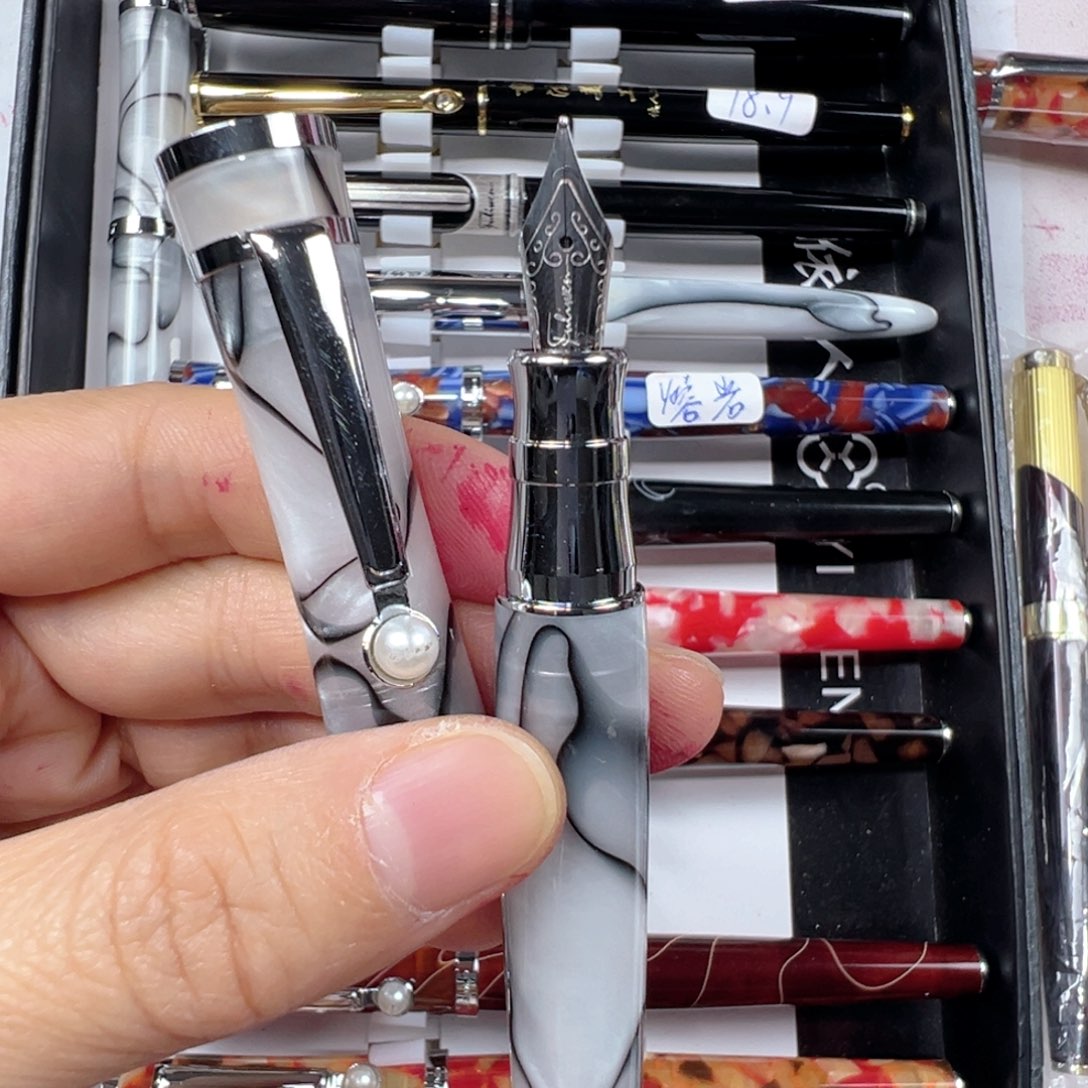 便携式富利文2037白色亚克力礼品笔