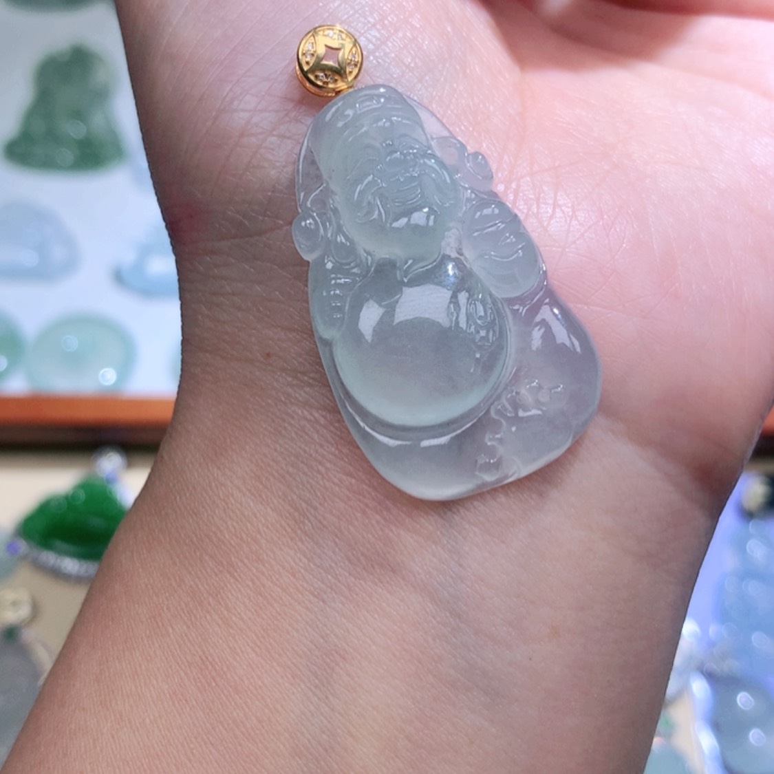 【闪购商品】翡翠颈饰未镶嵌财神爷