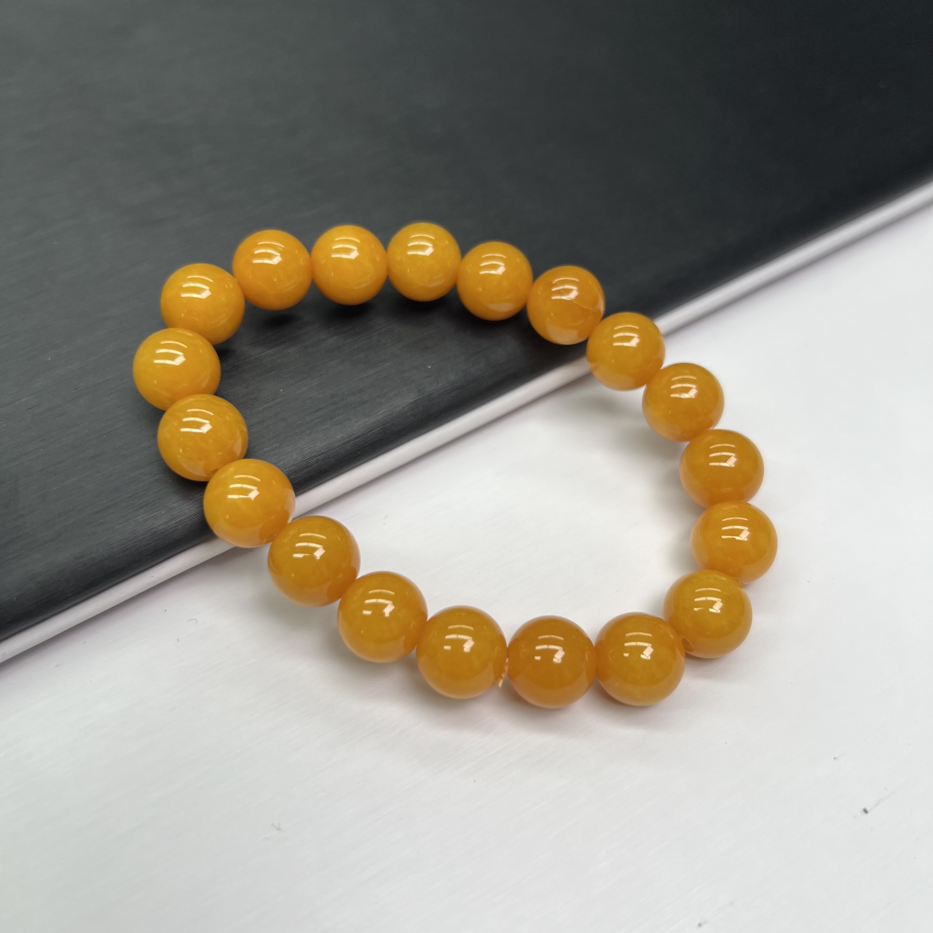 a352豆黄单圈手串10mm百搭