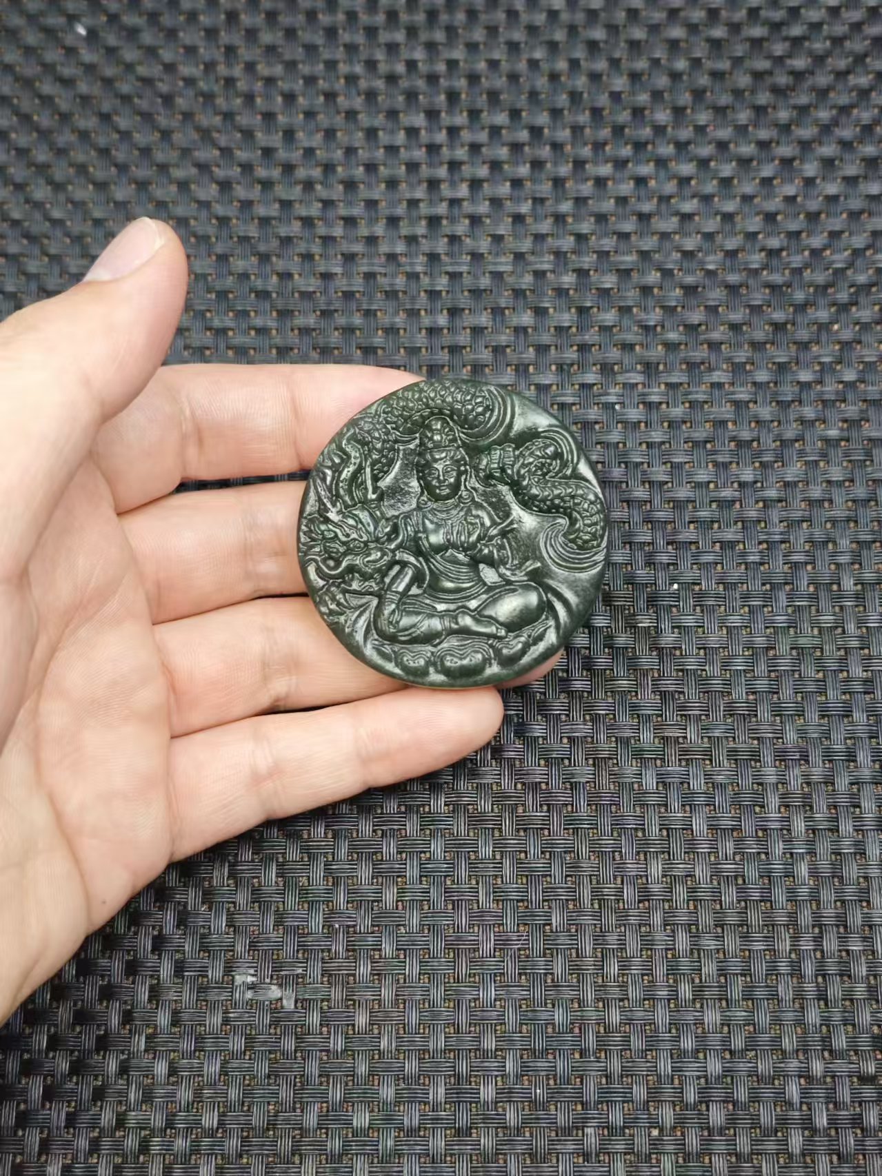 天然和田玉老料精雕御龙观音油润细腻2.18清货1