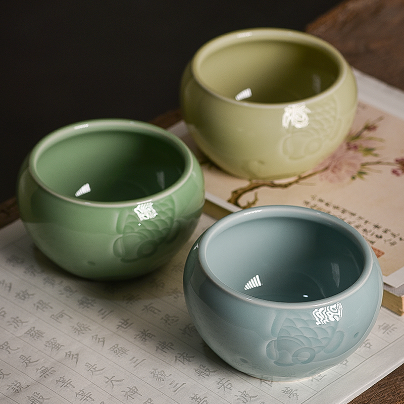 龙泉青瓷金鱼笔洗手绘青瓷水盂桌面摆件功夫茶高档家用纯手工中式