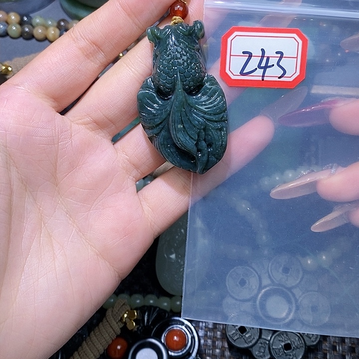 和田玉和田玉边角料随机发未镶嵌