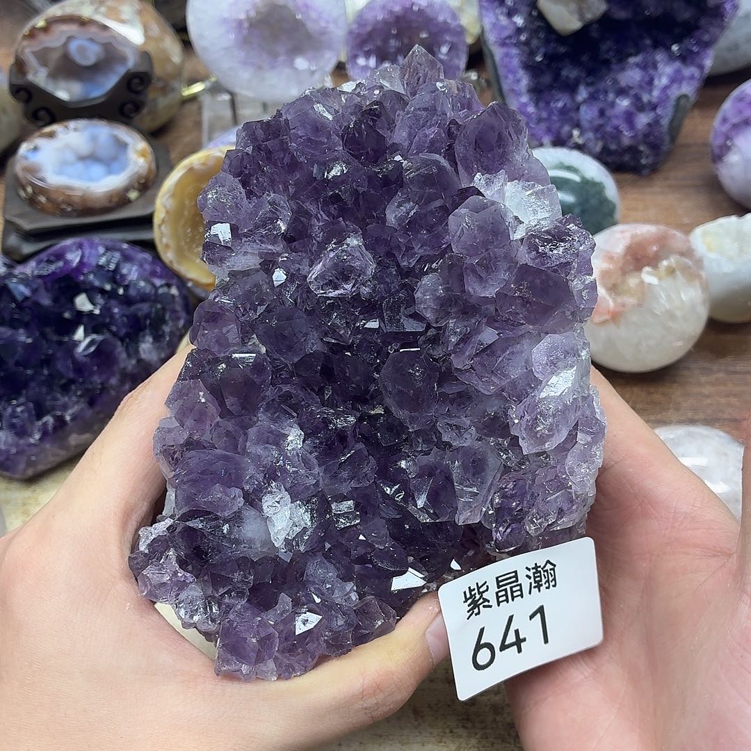 紫晶大型摆件（非配饰）未镶嵌