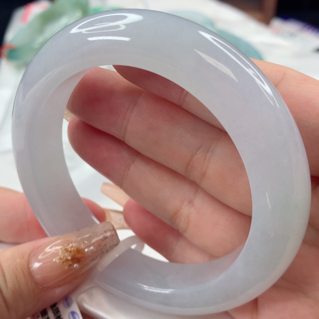 翡翠手镯未镶嵌58.8圈口