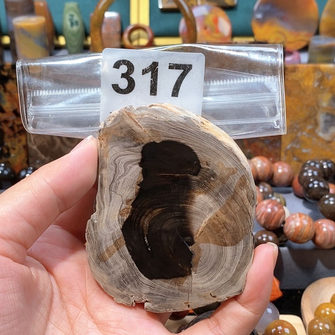 硅化玉天然北票硅化玉原石未镶嵌天然北票硅化玉牌子