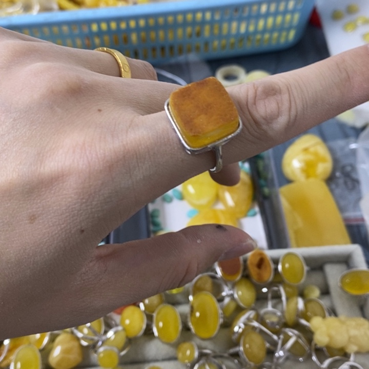 蜜蜡裸石银S925镶嵌戒指