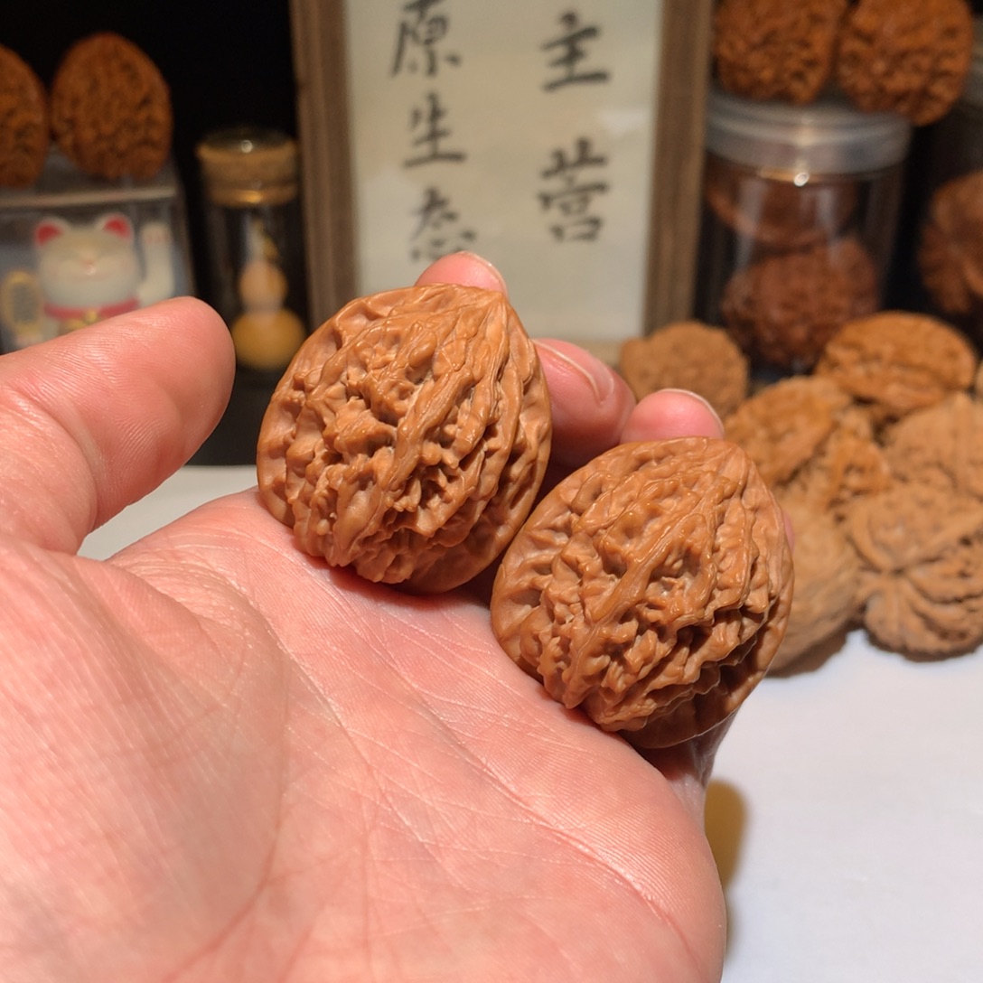 文玩核桃把件饕餮纹36