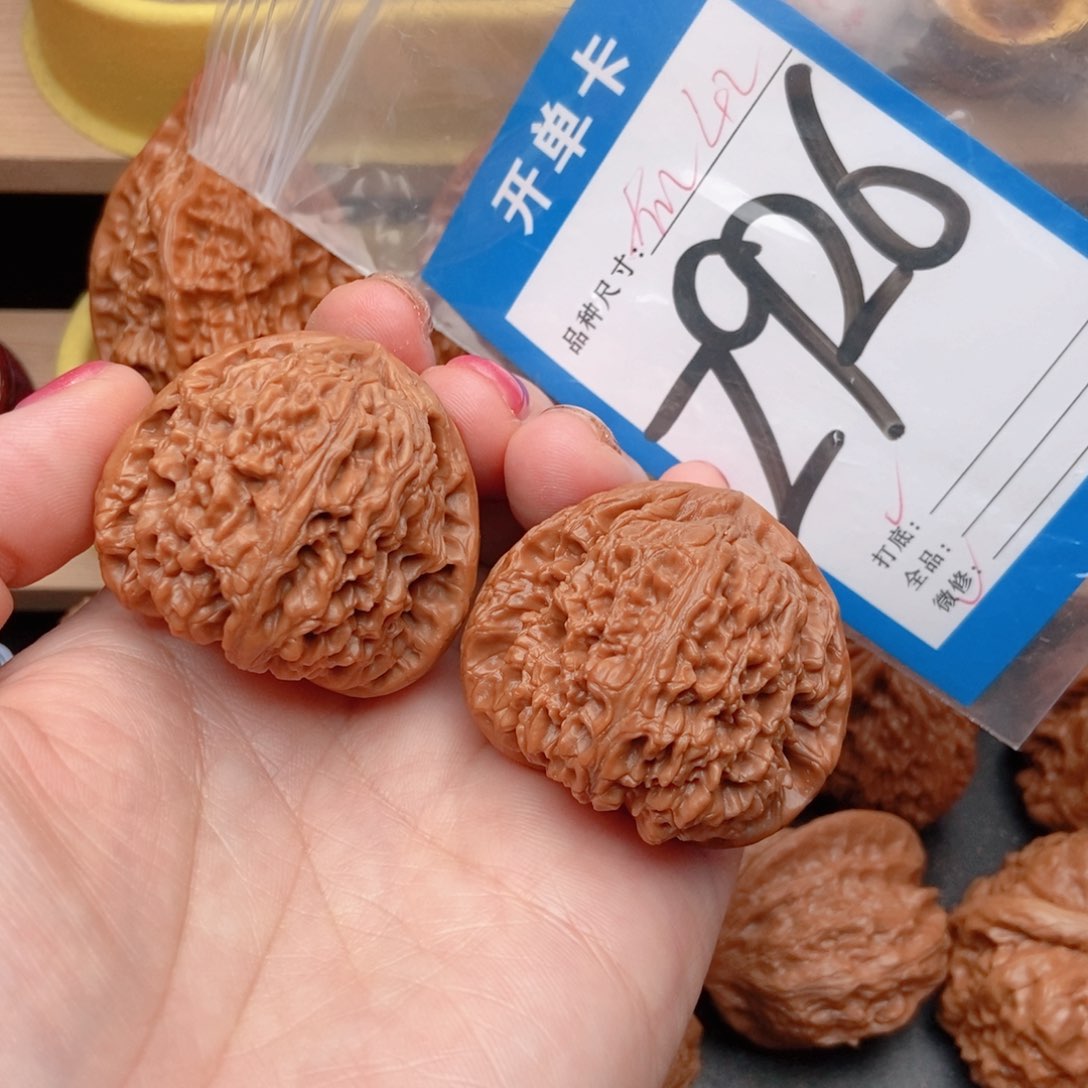 桃核吊坠核桃三角江