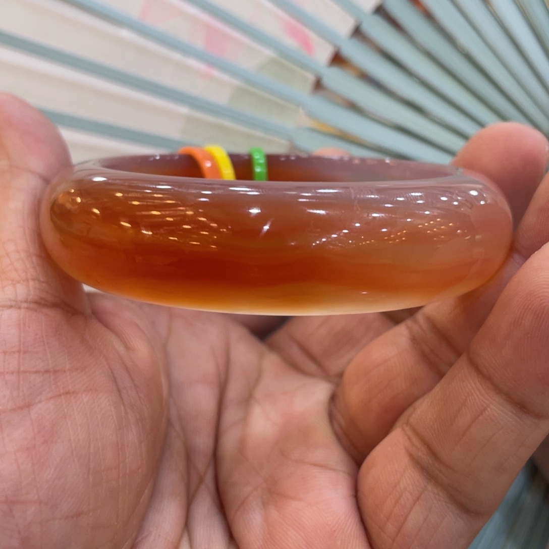 玛瑙/玉髓手镯未镶嵌