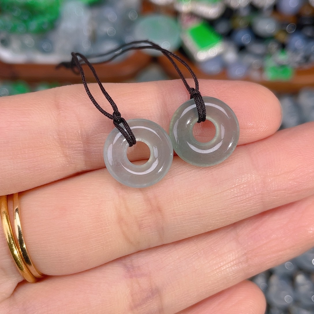 翡翠未镶嵌颈饰天然缅甸A货翡翠