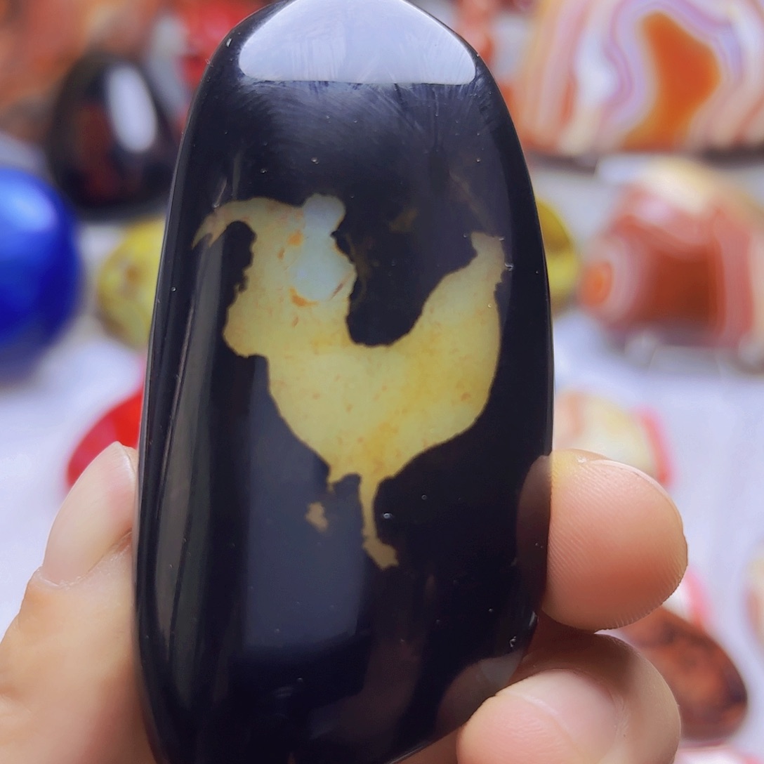 未镶嵌玛瑙/玉髓珠宝奇石