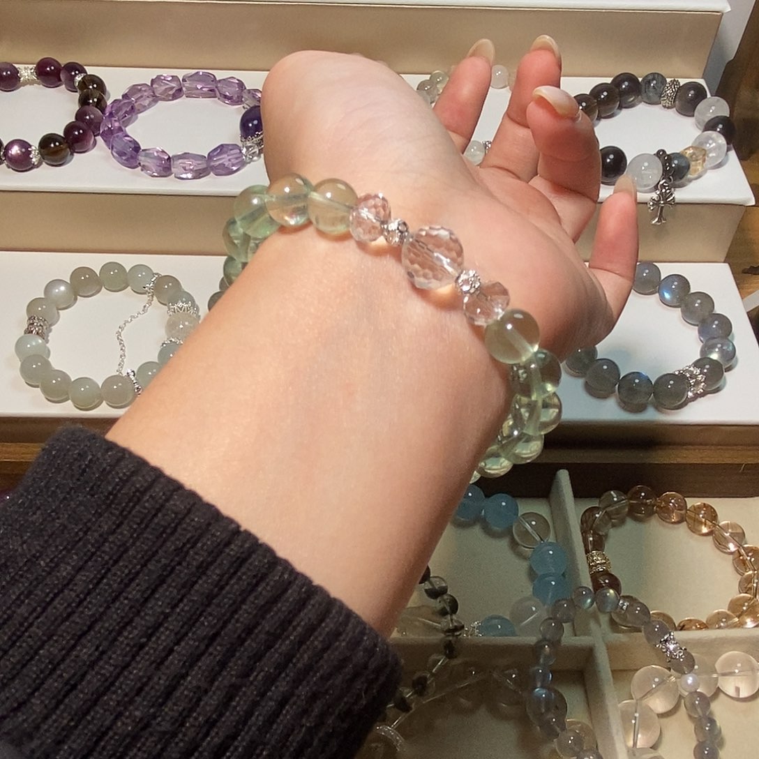 水晶手链未镶嵌绿萤石