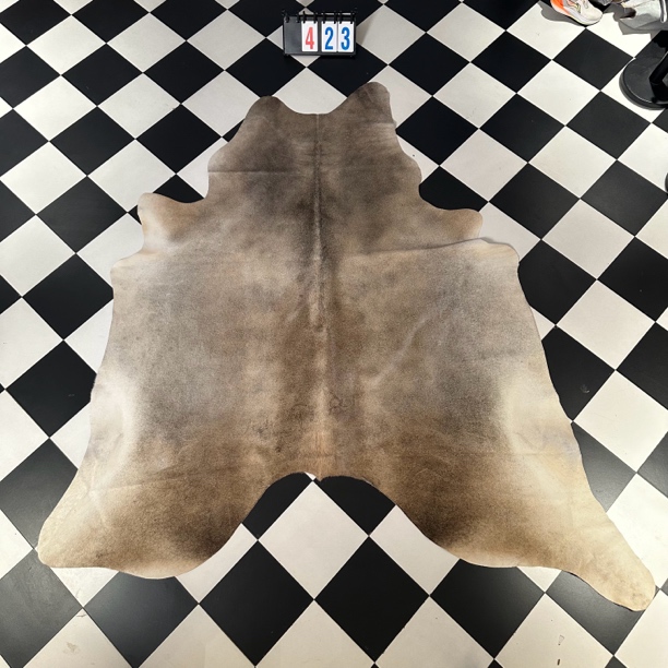 【本尼家】Q423 230*230巴西进口整张牛皮地毯轻奢