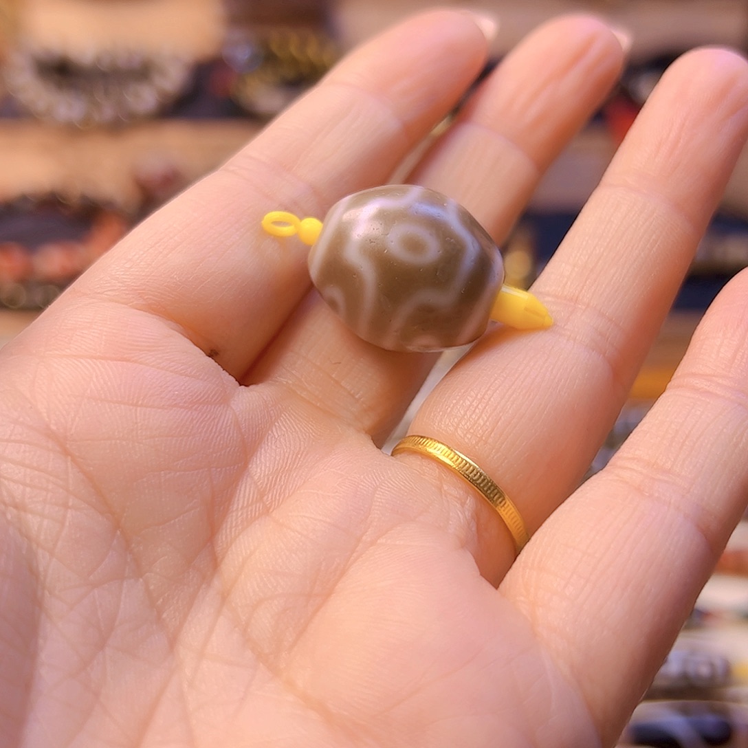 馨***晴玛瑙/玉髓未镶嵌颈饰