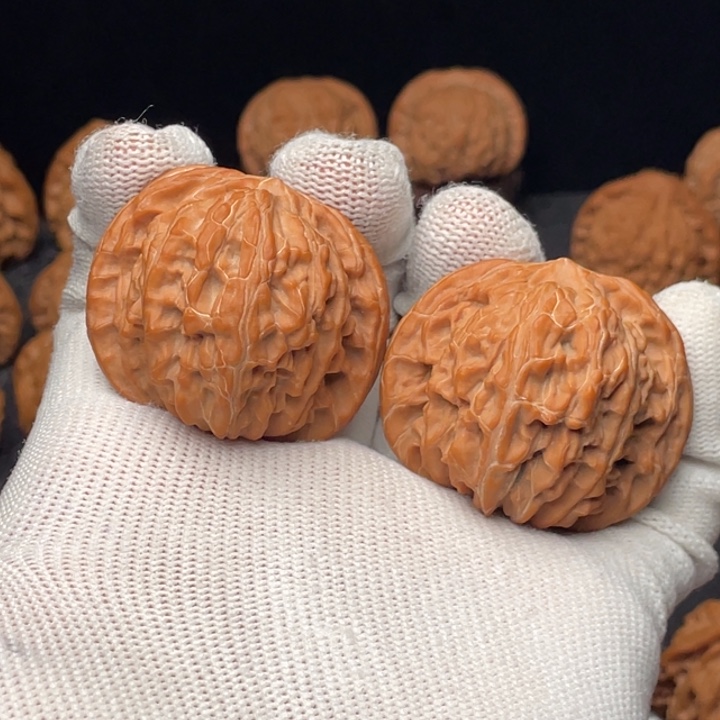 文玩核桃吊坠42磨盘