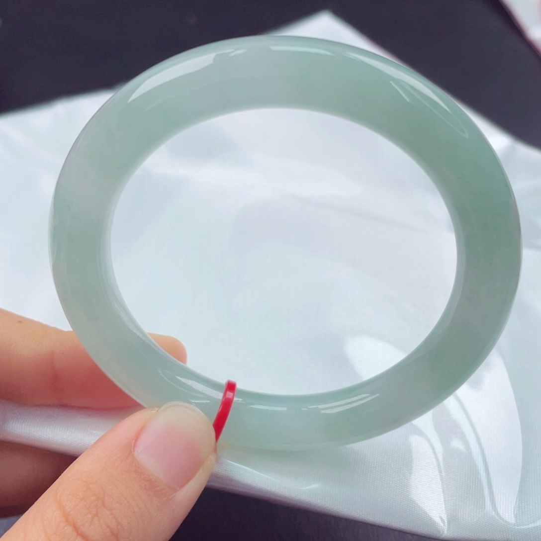 翡翠未镶嵌手镯（圆镯）5354圈