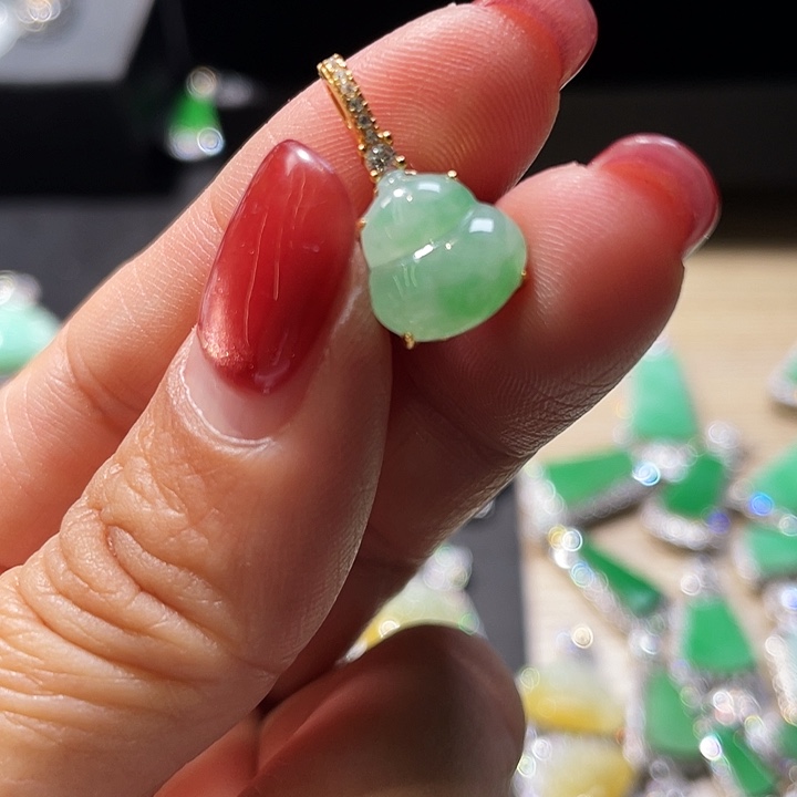 翡翠银S925镶嵌颈饰