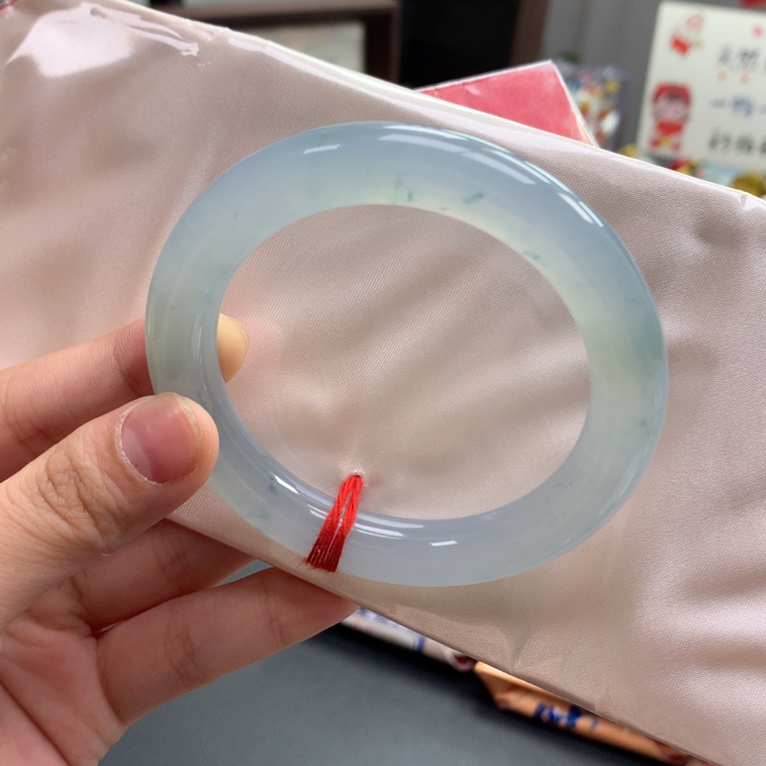 翡翠未镶嵌手镯16号