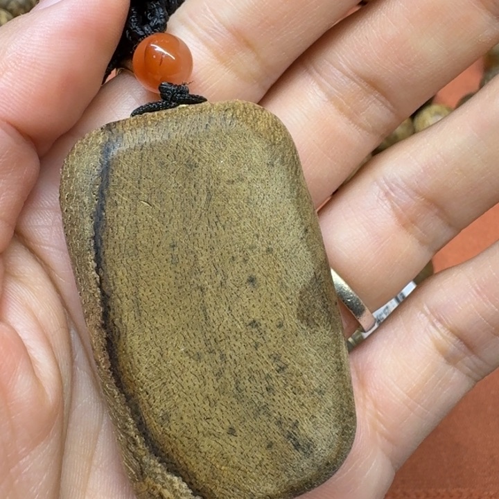 沉香吊坠馨安居沉香定制款