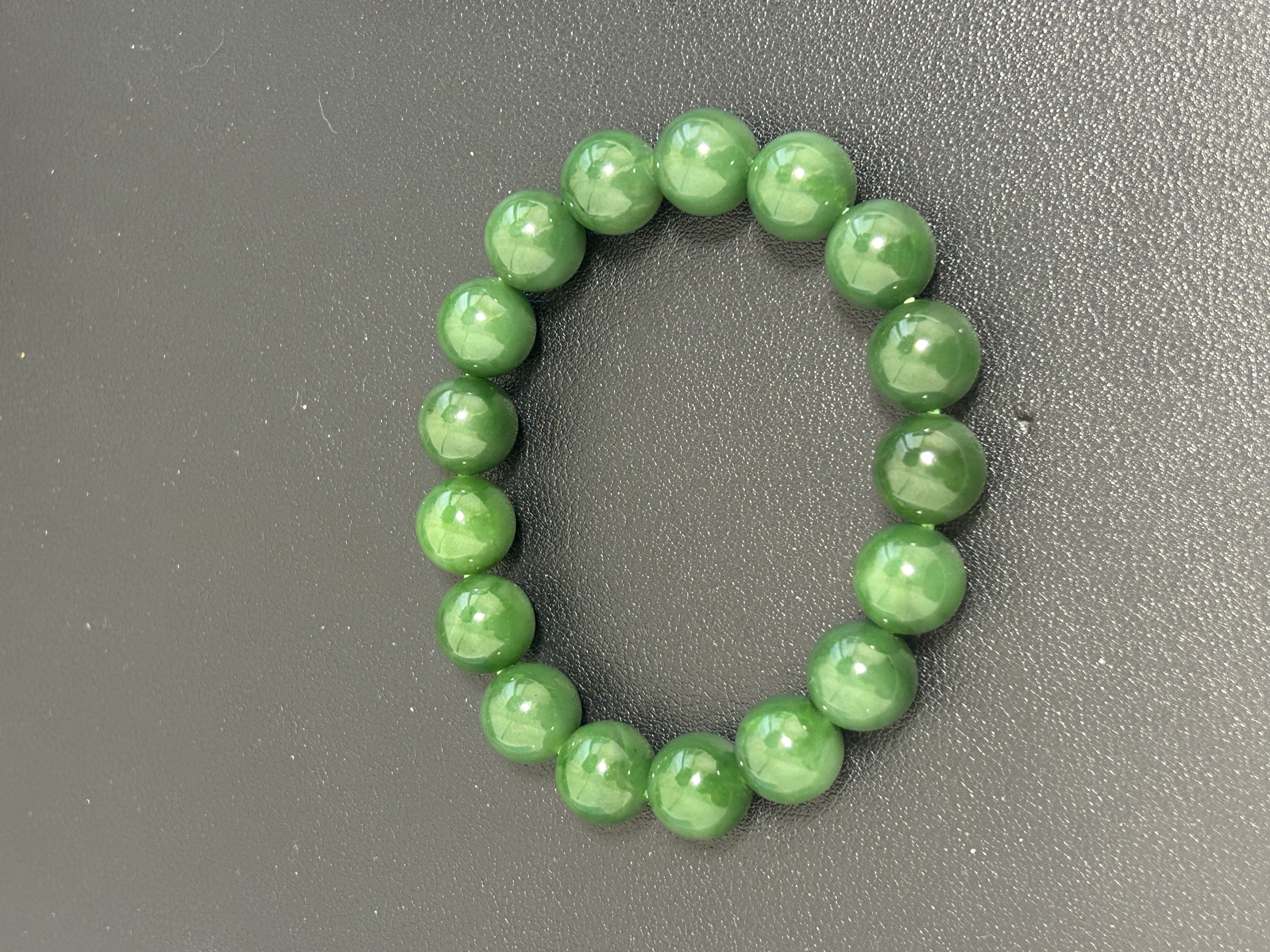 【三喜珠宝】天然和田玉碧玉菠菜绿圆珠手串12mm