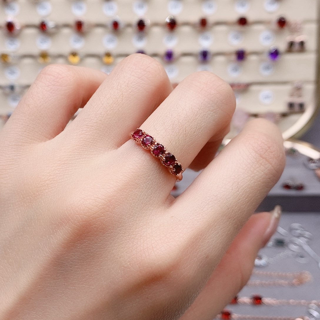 石榴石戒指银S925镶嵌戒指