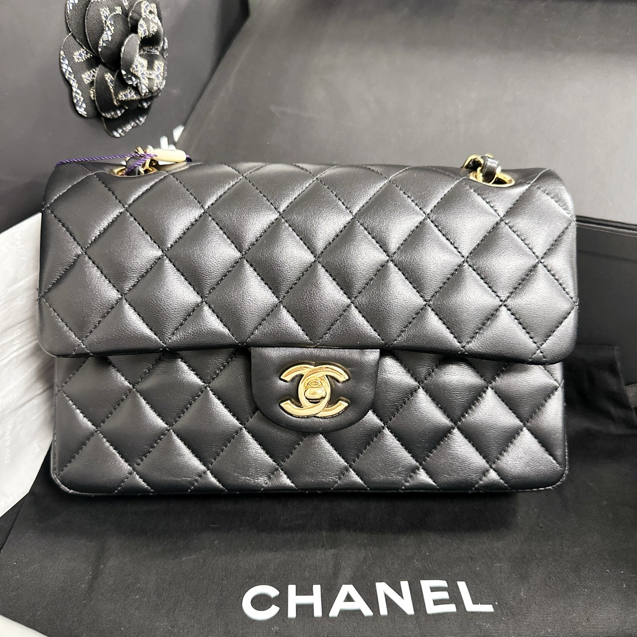 99新 Chanel/香奈儿  cf 黑金小号光面羊 芯片款（99G2）