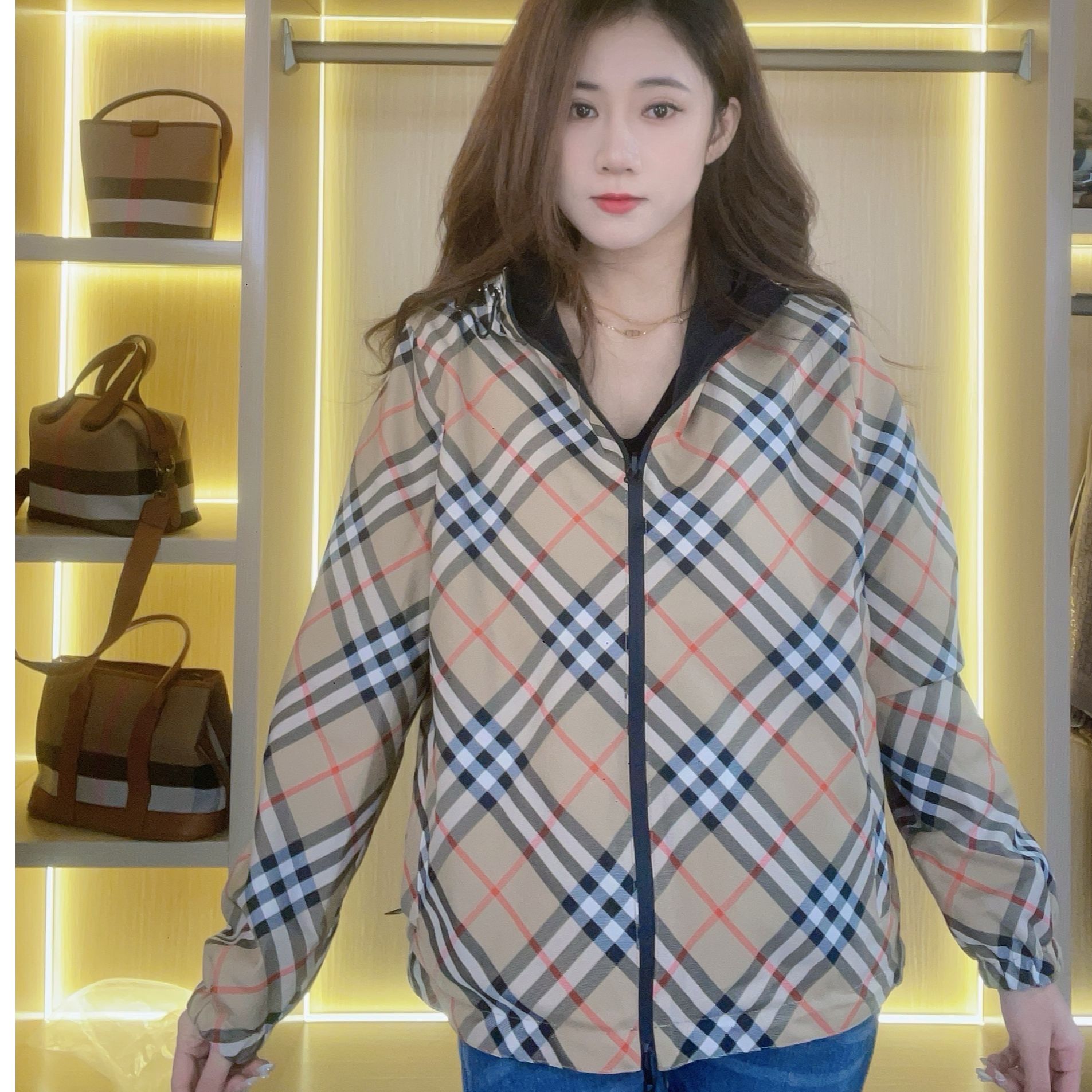 时尚新款斜格外套