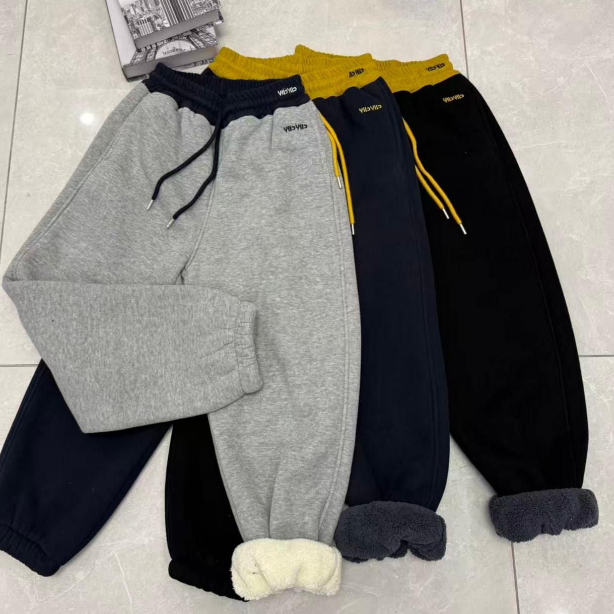 140-170尺码男女同款加厚卫裤黄腰款