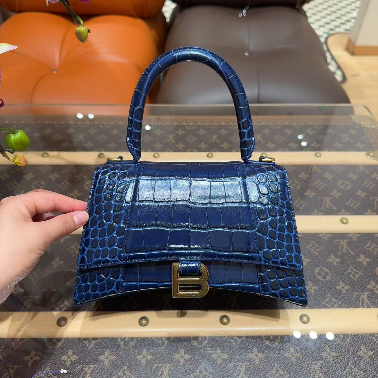 99新 Balenciaga/巴黎世家  沙漏S码 电光蓝金扣 鳄鱼压纹工价2万