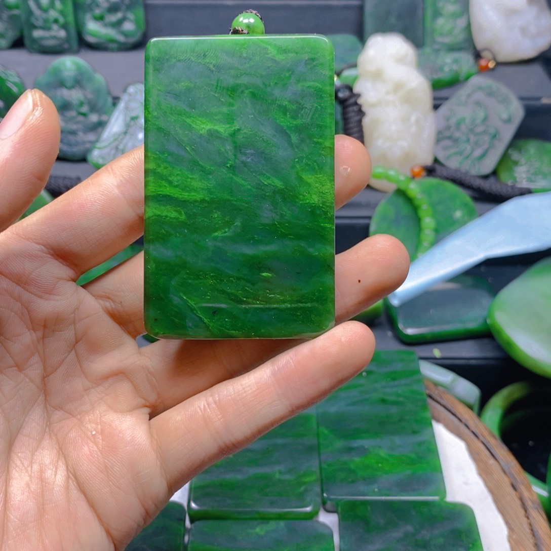 和田玉未镶嵌珠宝半成品