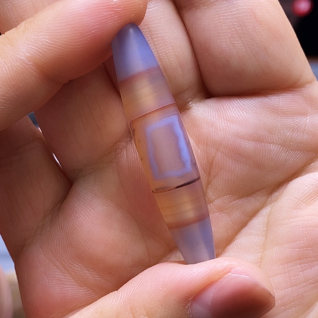 一***去玛瑙/玉髓未镶嵌颈饰