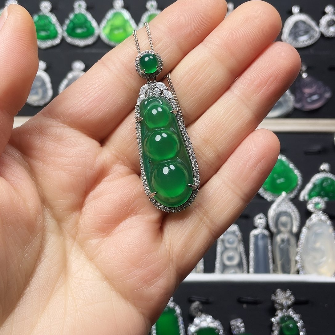 玛瑙/玉髓颈饰合金