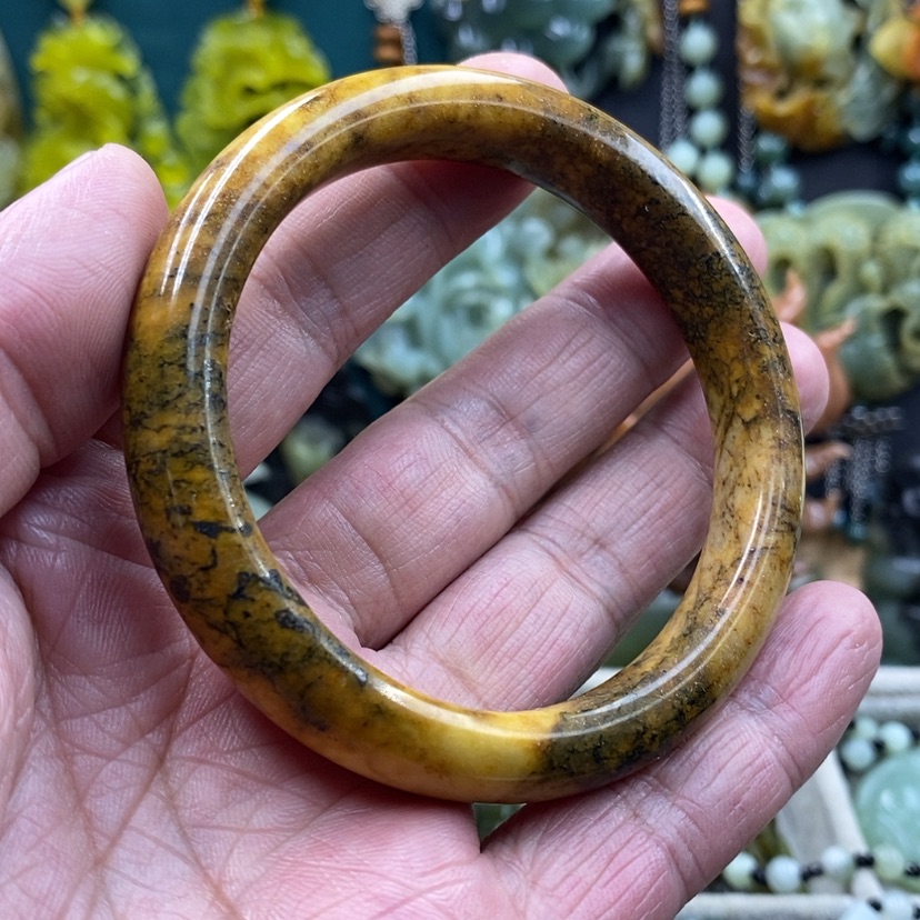 【闪购商品】未镶嵌岫玉手镯61