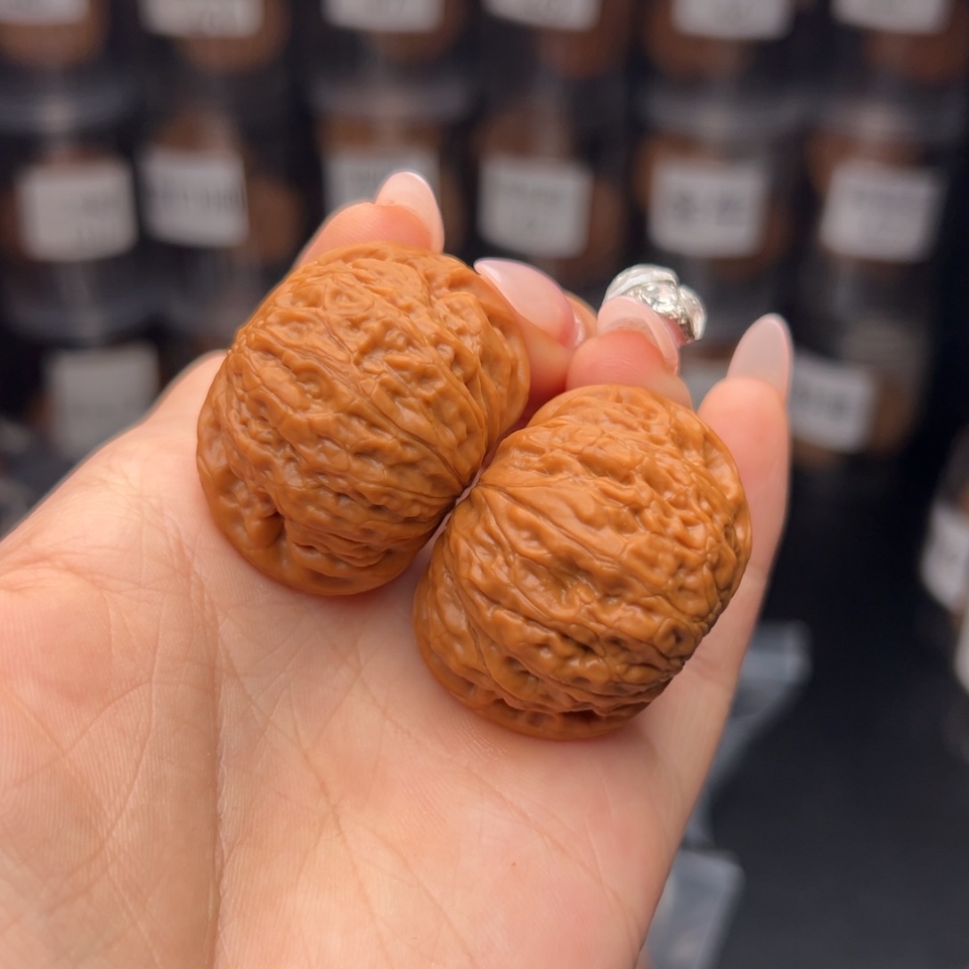 文玩核桃吊坠厉*龙铁锤