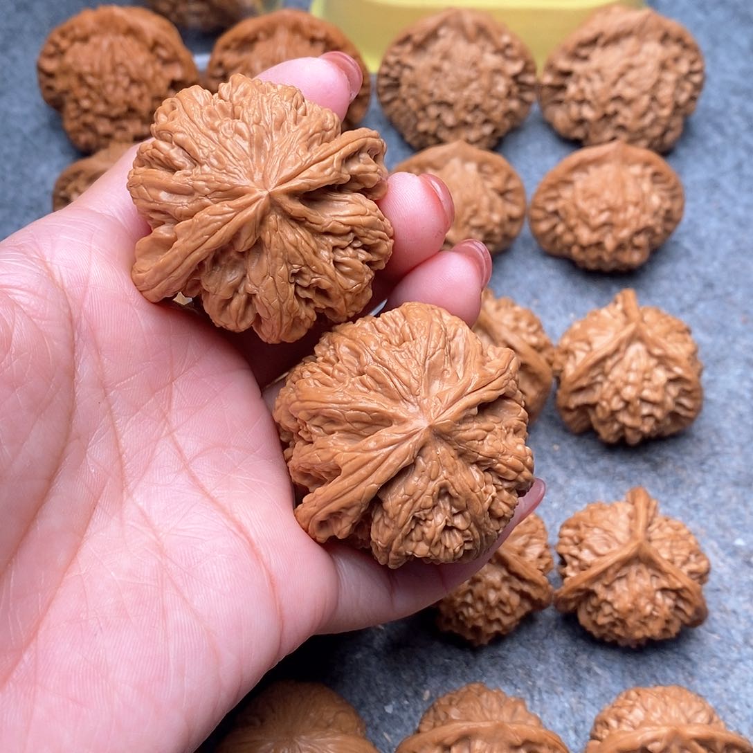 文玩核桃把件精品大粗筋47+全品