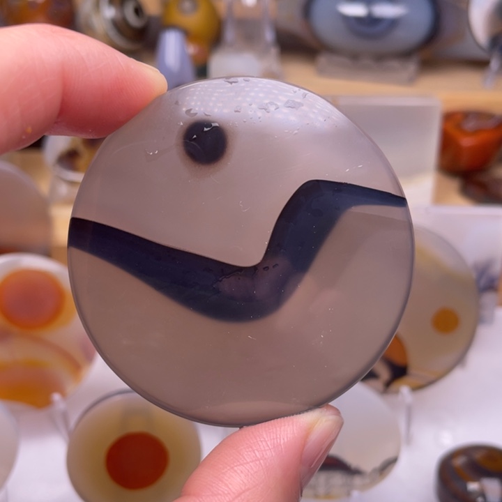 玛瑙/玉髓未镶嵌吊坠(不含链)