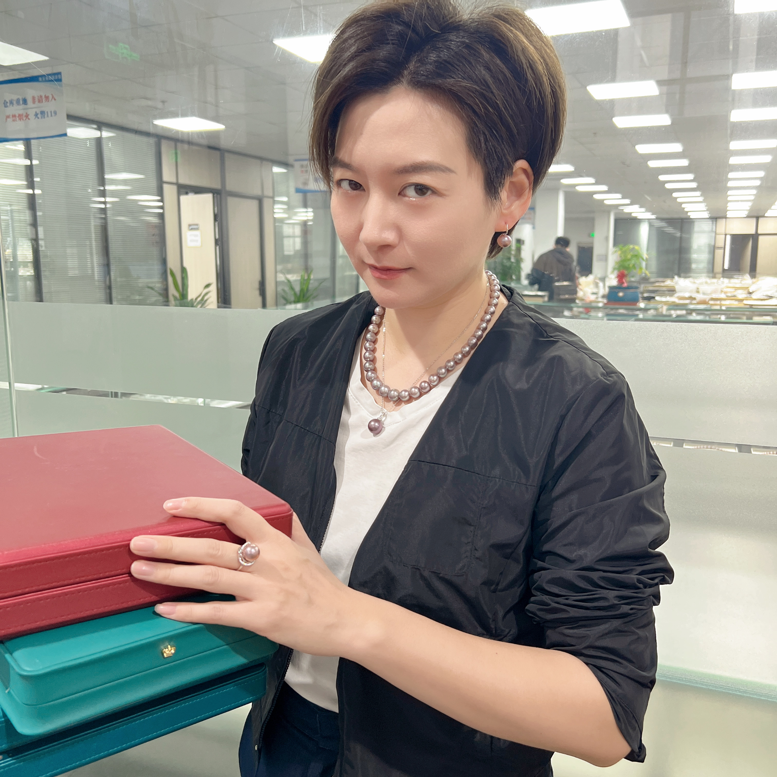 【双十一钜惠】淡水9-13mm极光紫珍珠项链套装香港证送盒子短发七七