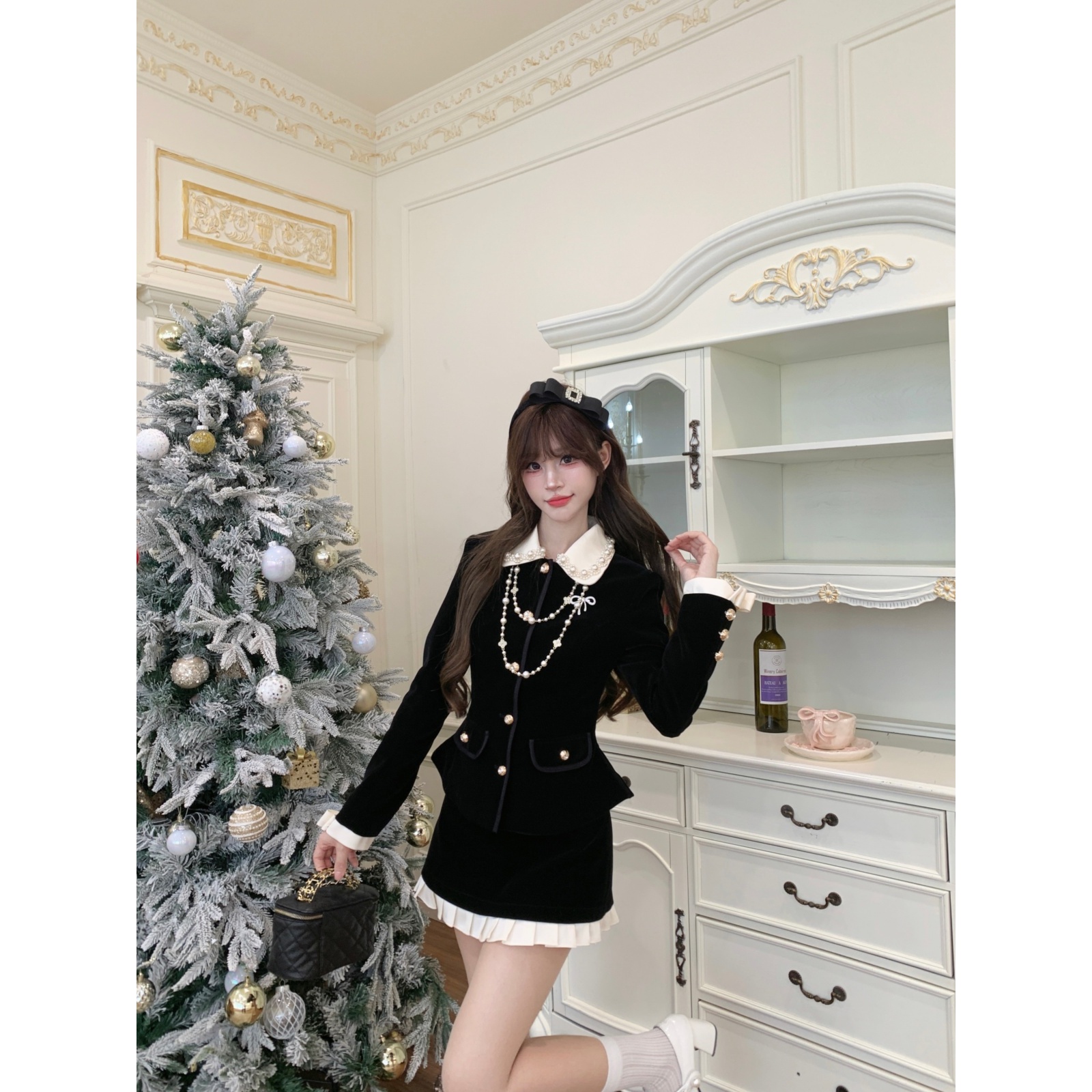 越韩小鱼 赫曼千金 气质夹棉黑色丝绒外套半裙收腰法式两件套装女