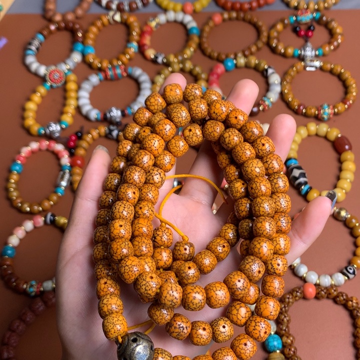 藏地密码藏饰品串